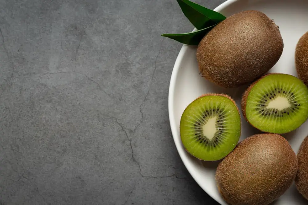 valori nutrizionali kiwi